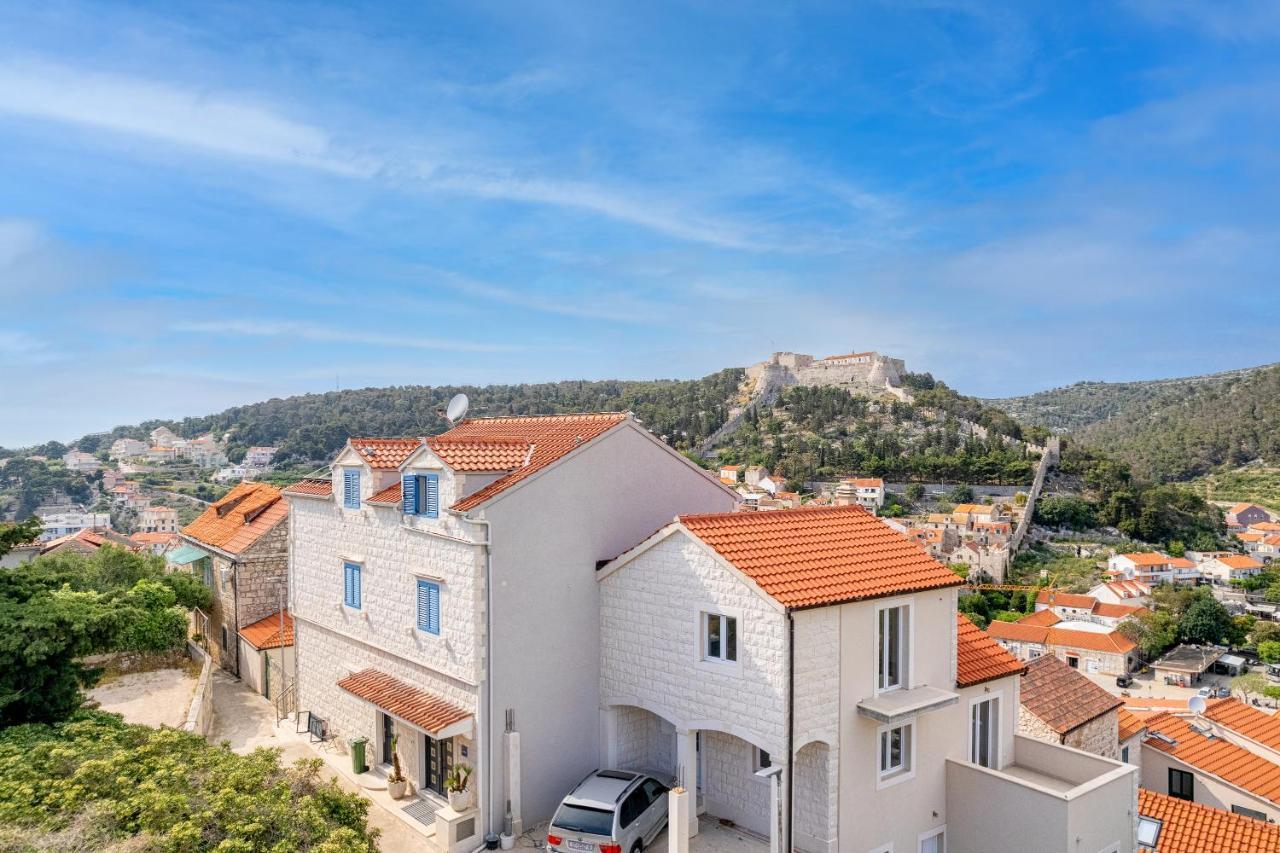 Villa Capitis In The Center- Exclusive Apartment Hvar Town Kültér fotó